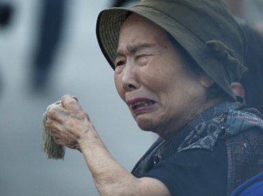 PHOTOS: Japan remembers Hiroshima atomic bomb 70 years later