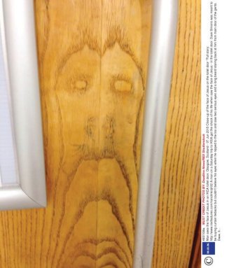 Man claims he spotted face of Jesus on bathroom door