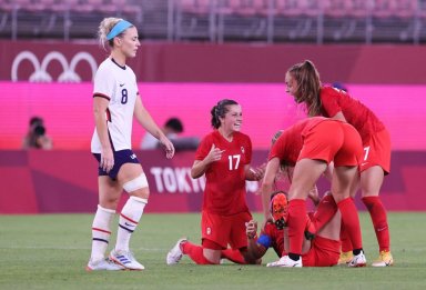 Soccer Football – Women – Semifinal – United States v Canada