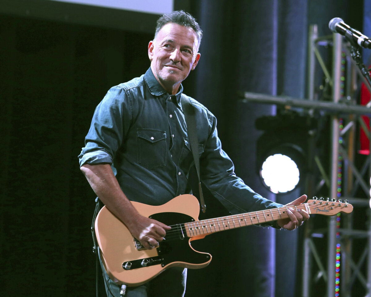 Music-Bruce Springsteen