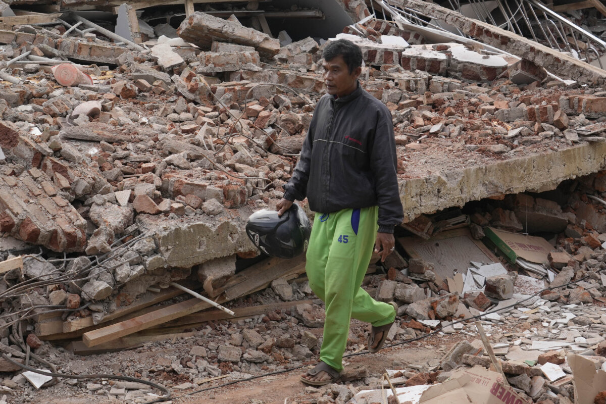 Indonesia Earthquake Survivor