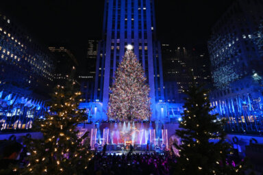 2021-Rockefeller-Center-Christmas-Tree-Lighting-2-Courtesy-of-Diane-Bondareff-AP-Images-for-Tishman-Speyer-1200×799-1