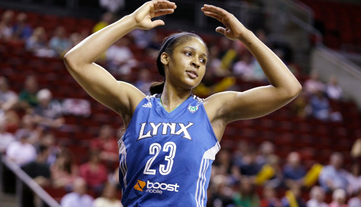 Lynx-Moore-Retirement Basketball