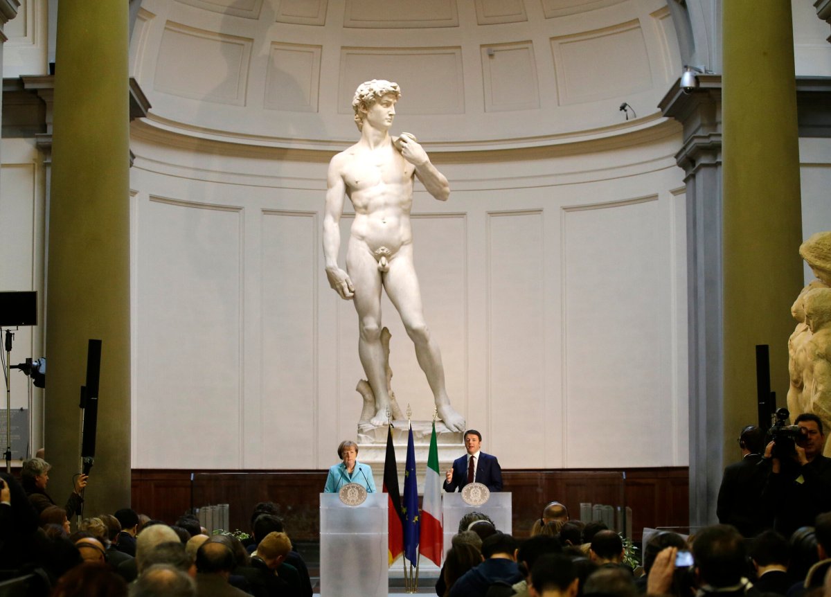 Italy US David Sculpture