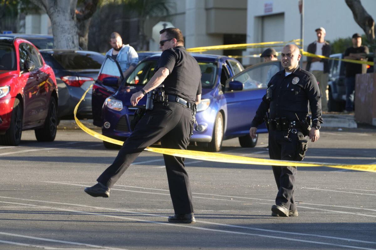 Fatal Shooting LA Shopping Center