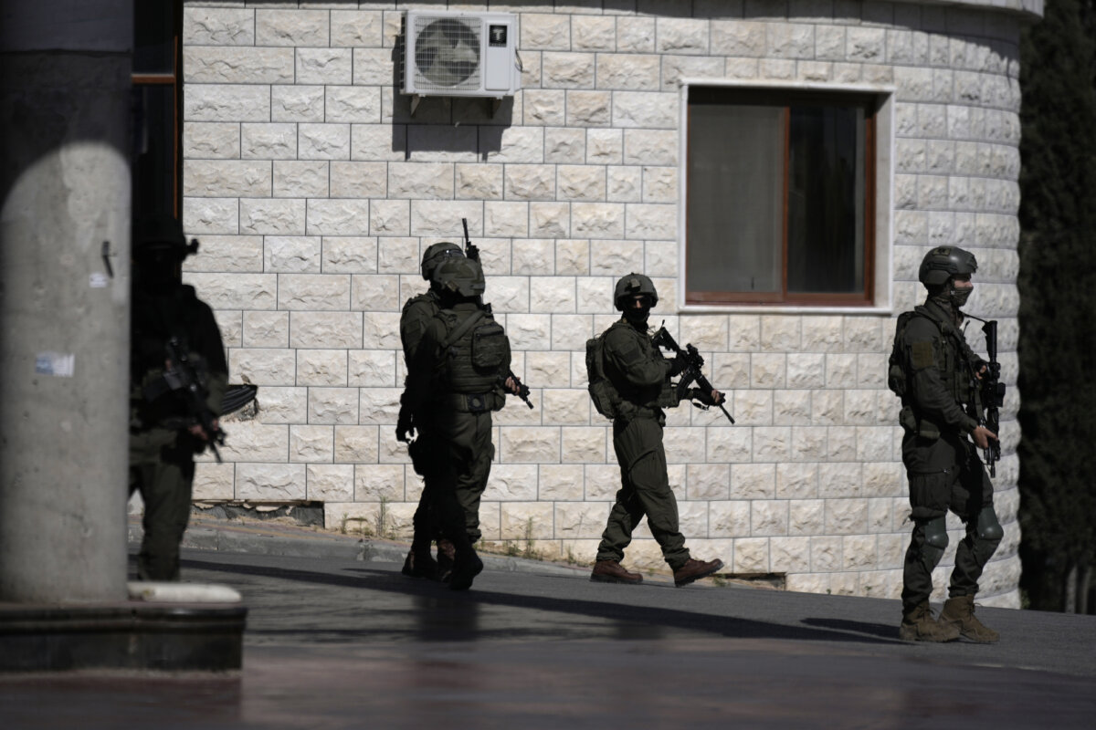Israeli army says Palestinian gunmen kills Israeli civilian in West Bank shooting – Metro US
