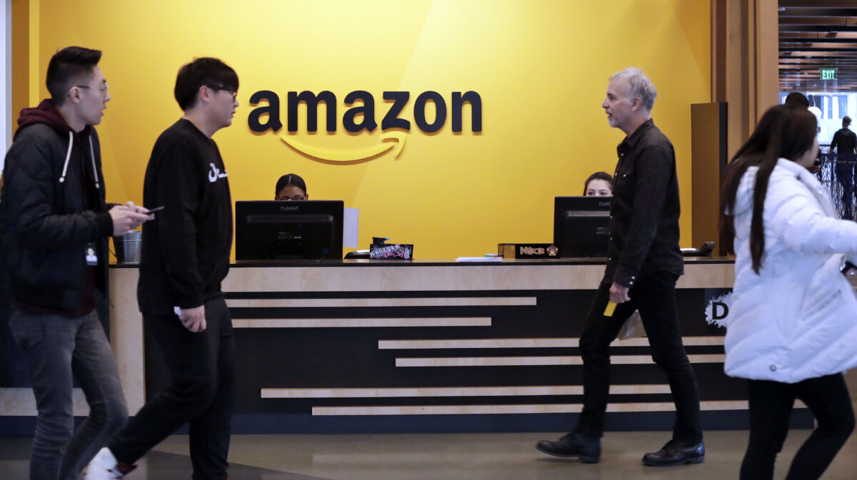Amazon workers upset over job cuts, return-to-office mandate stage walkout – Metro US
