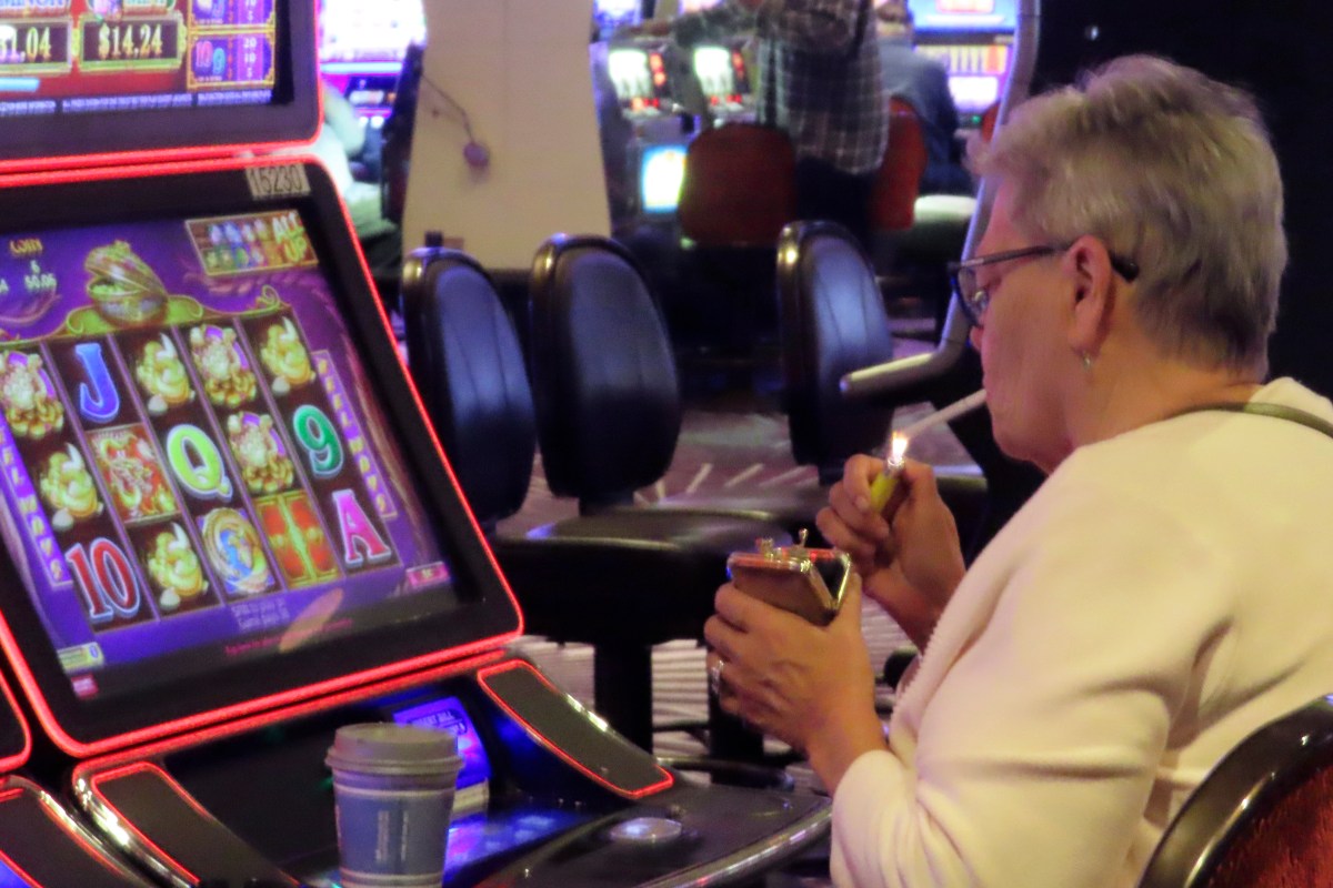 Casino Smoking-Shareholders
