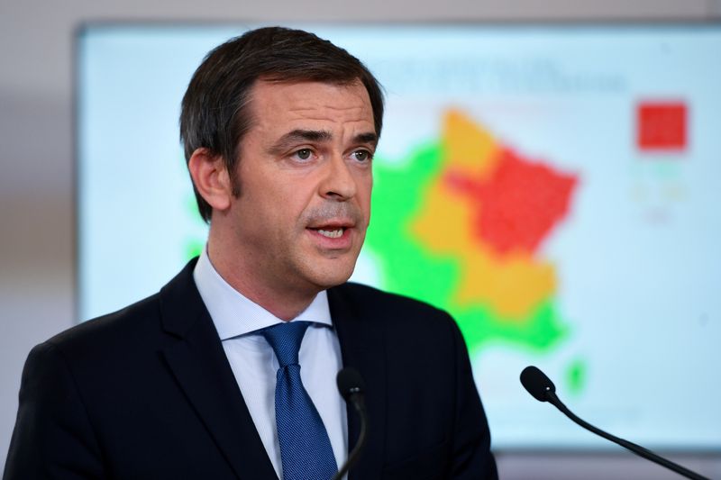 French PM holds presser over latest decisions on lifting of
