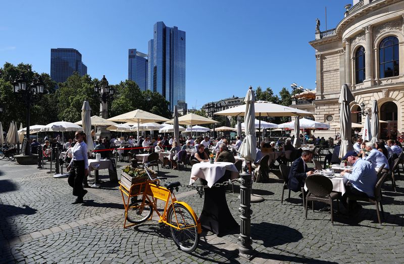 Outbreak of the coronavirus disease (COVID-19) near Frankfurt
