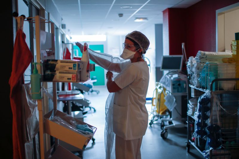 Learning lessons from the first wave: An ICU in Seine-Saint-Denis