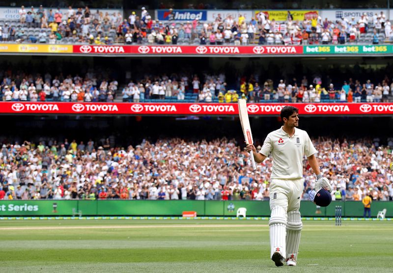 aFILE PHOTO: Cricket – Ashes test match – Australia v
