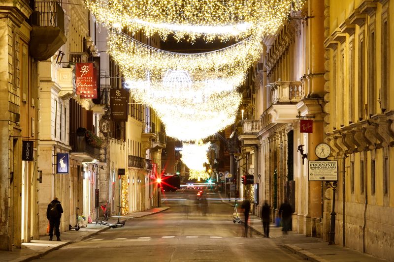 Complete lockdown during Christmas season in Rome