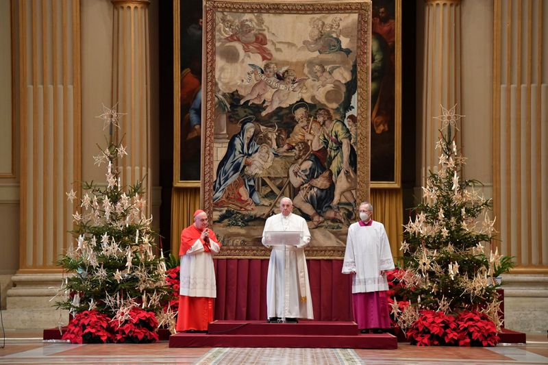 Pope Francis delivers his traditional Christmas Day Urbi et Orbi