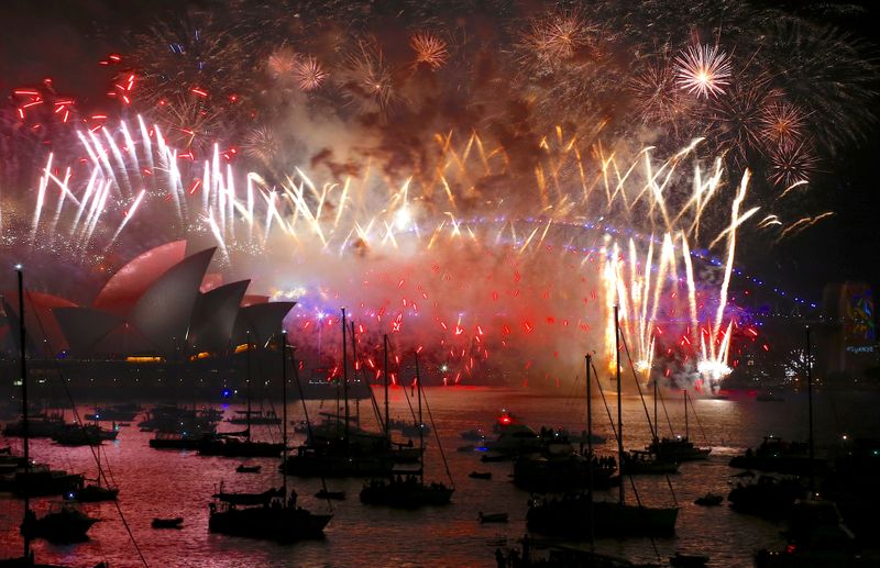 FILE PHOTO: Fireworks light up the Sydney Harbour Bridge and