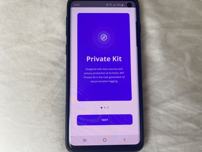 Picture illustration of the Private Kit mobile app