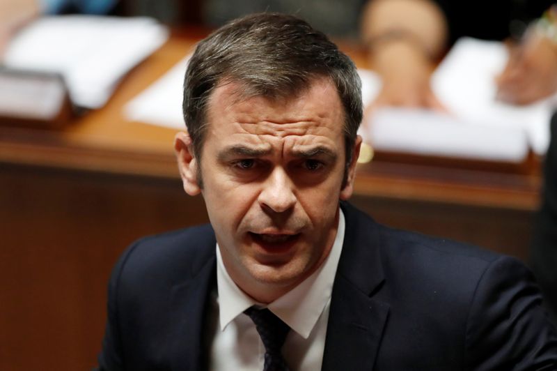 FILE PHOTO: New French government faces MPs questions in Paris