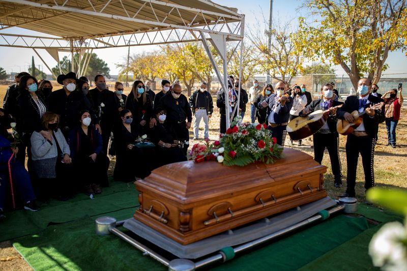 FILE PHOTO: Mariachi musicians play during the funeral of Rudy