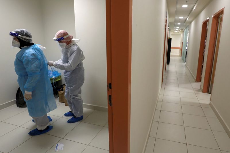 Palestinian hospitals fill up amid COVID-19 outbreak