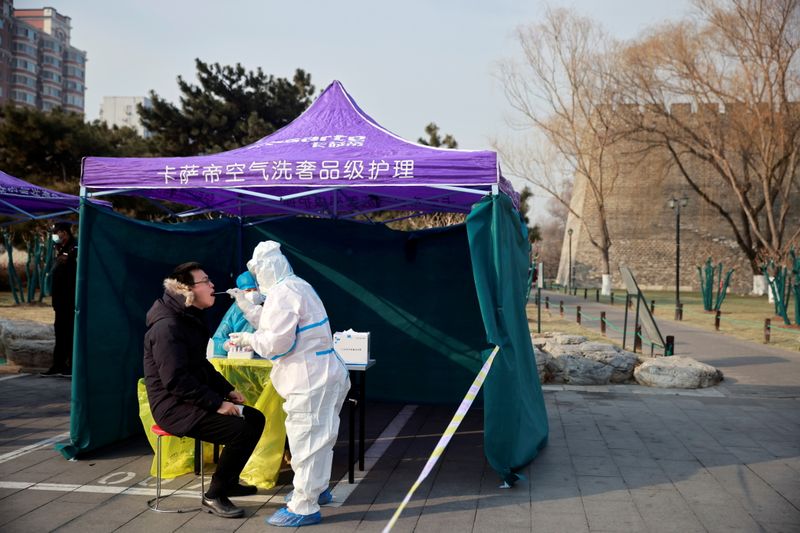 People getting nucleic acid test in Beijing