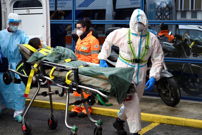 A day with the Italian White Cross ambulance teams