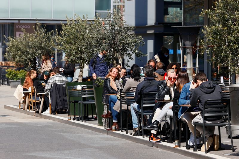 Outbreak of the coronavirus disease (COVID-19), in Lausanne