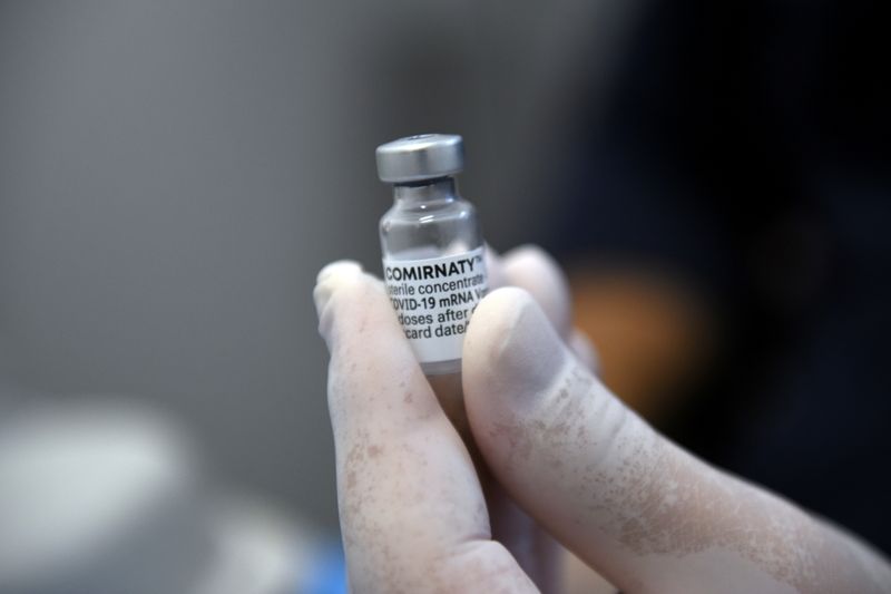 Vaccinations against the coronavirus disease (COVID-19) on the monastic community