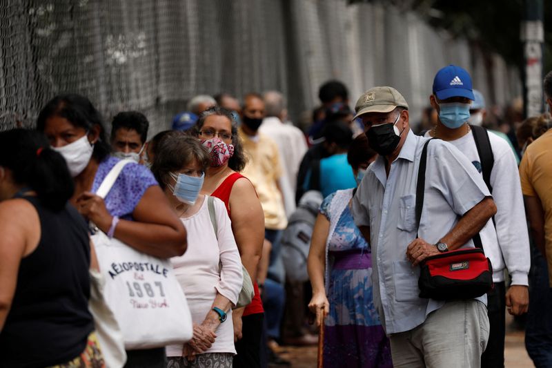Vaccination against the coronavirus disease (COVID-19), in Caracas