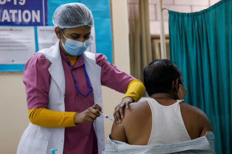 FILE PHOTO: FILE PHOTO: COVID-19 vaccination in New Delhi