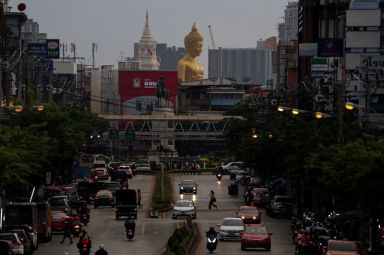 The giant Buddha statue of Wat Paknam Phasi Charoen temple