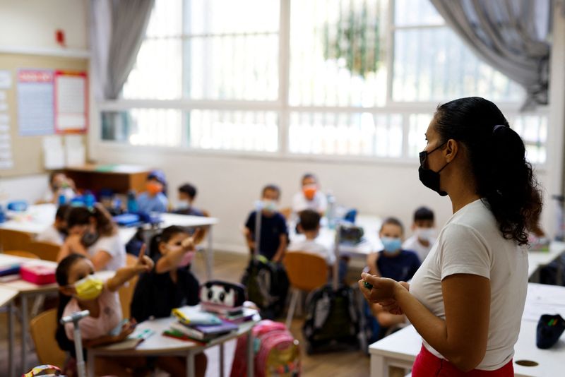 Students in Israel return to school under strict COVID-19 measures
