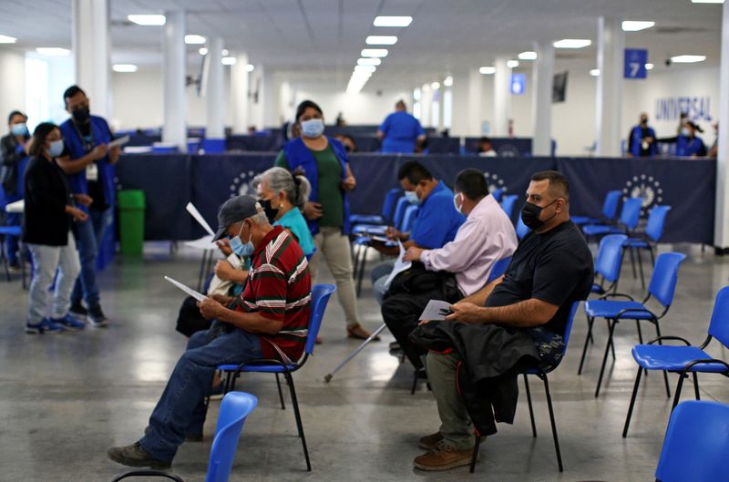 Salvadoran government authorized a fourth dose of COVID-19 vaccine in