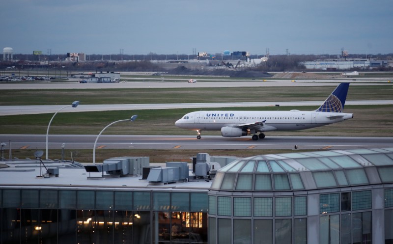 A United Airline Airbus A320 aircraft lands at O’Hare International