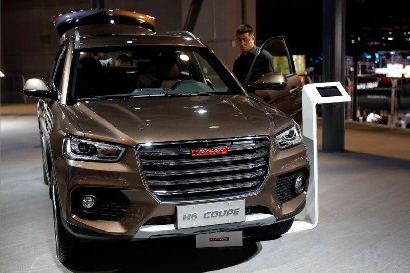A Haval H6 Coupe from Great Wall Motors is displayed