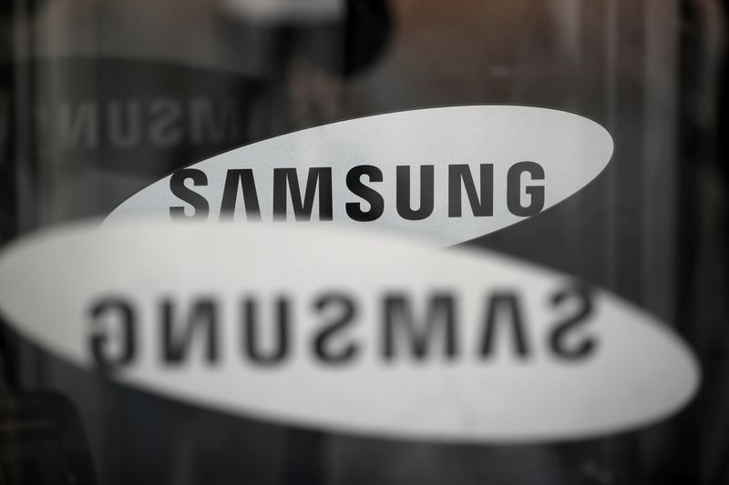 FILE PHOTO: The logo of Samsung Electronics is seen at