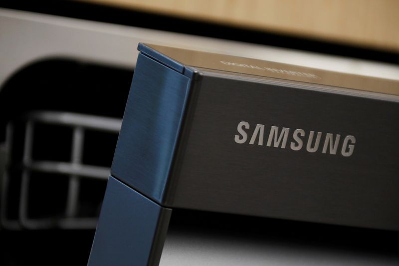 FILE PHOTO: The logo of Samsung Electronics is seen on