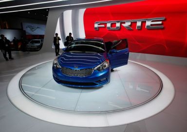 The 2014 Kia Forte is presented at the 2012 Los