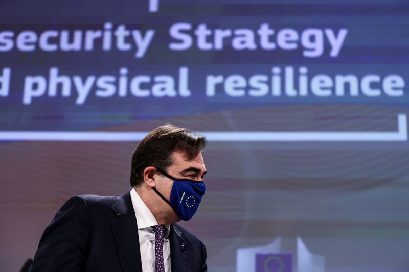 EU Commission presents strategy on cybersecurity