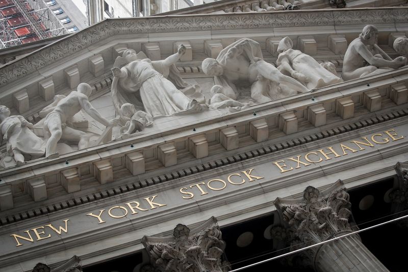 The front facade  of the of the NYSE is