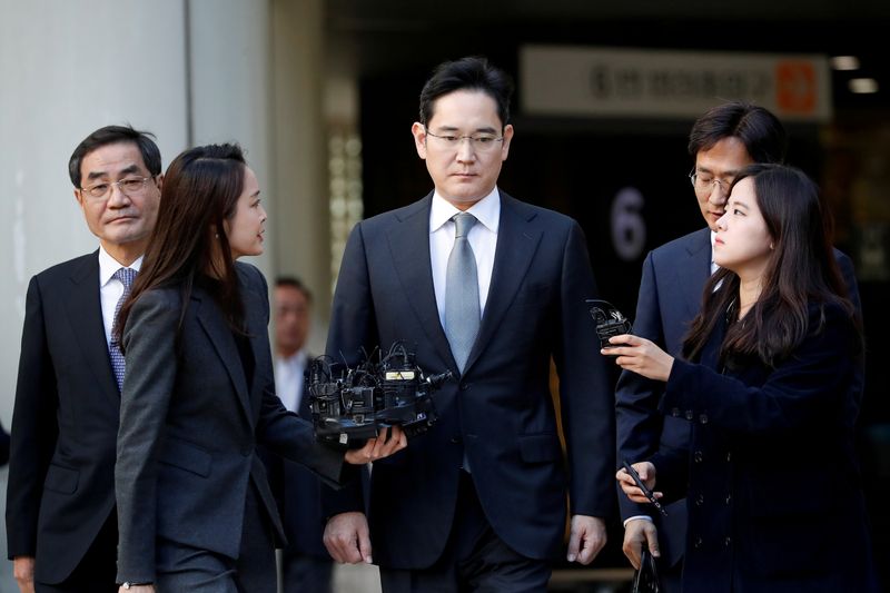 FILE PHOTO: Samsung Electronics Vice Chairman, Jay Y. Lee, leaves