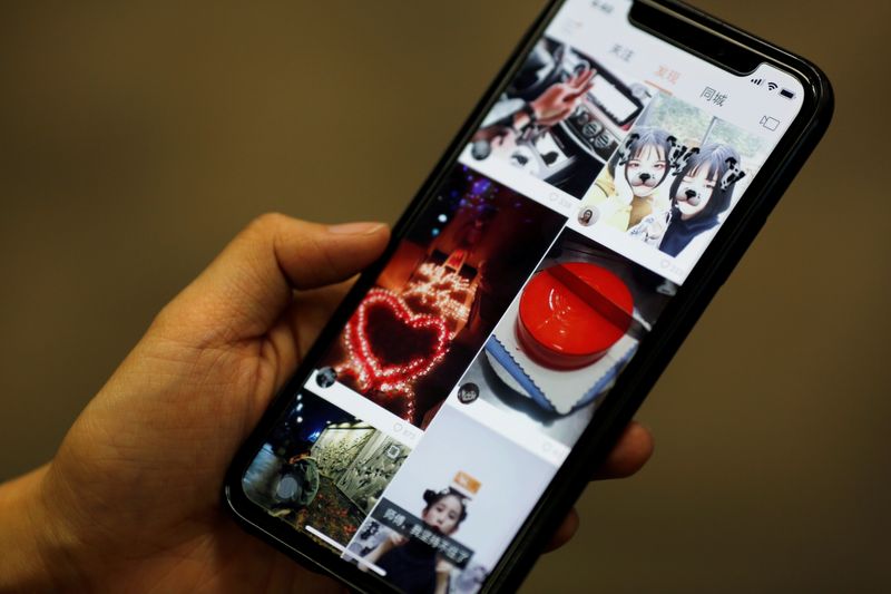 FILE PHOTO: Illustration picture of video-streaming app Kuaishou on a