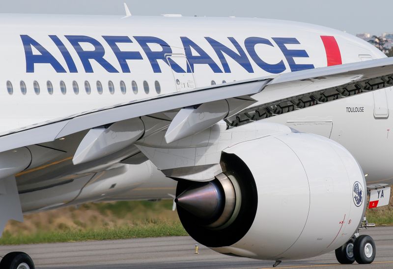 FILE PHOTO: The first Air France airliner’s Airbus A350 prepares