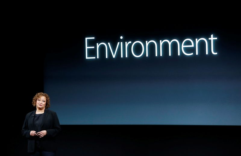 FILE PHOTO: Lisa Jackson, Apple vice president for Environment, Policy