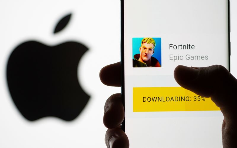 Fortnite download on Android operating system is seen in front