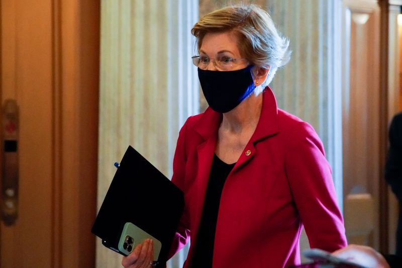 U.S. Senator Elizabeth Warren (D-MA) walks to the Senate floor