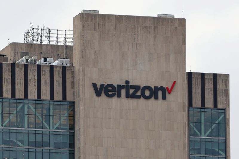 The Verizon logo is seen on the 375 Pearl Street