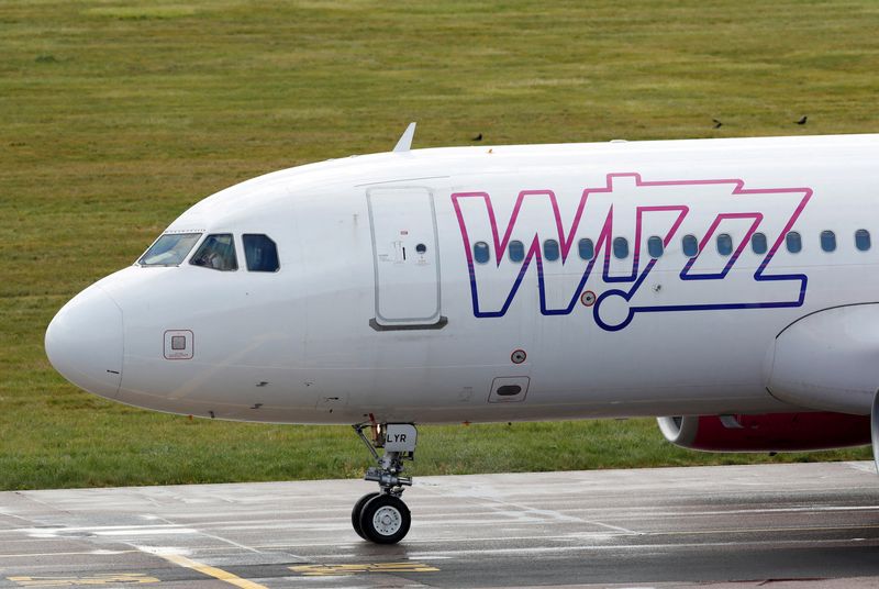 FILE PHOTO: A Wizz Air Airbus A320 at Luton Airport