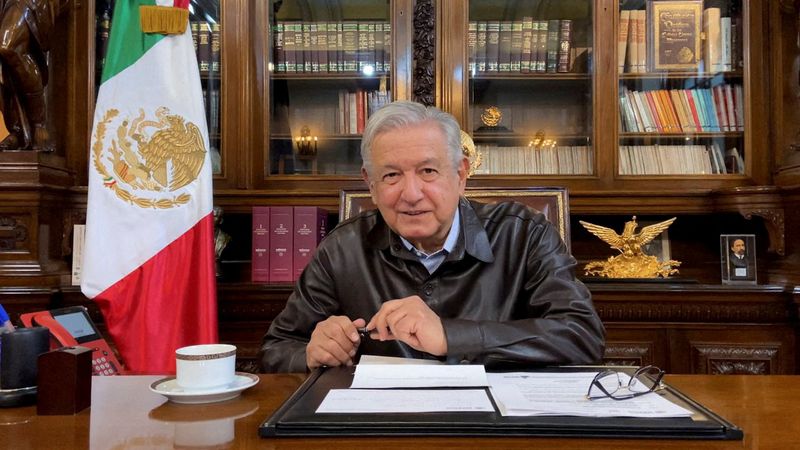 Mexico’s president urges Mexican investors to bid for Citi assets