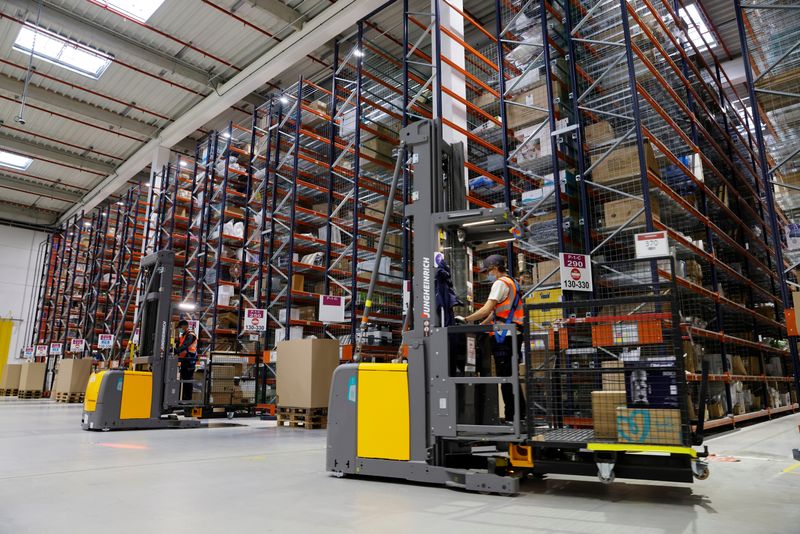A look inside France Amazon’s expanding operations