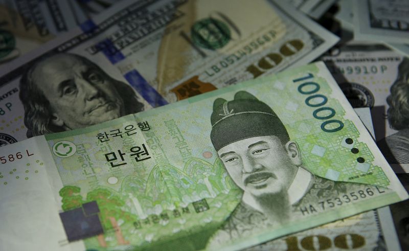 FILE PHOTO: South Korean 10,000 won note is seen on